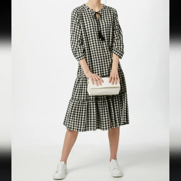 Black and White Gingham Midi Dress with Tassel Tie - Picture 4 of 12